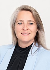 Portrait Regina Riedl